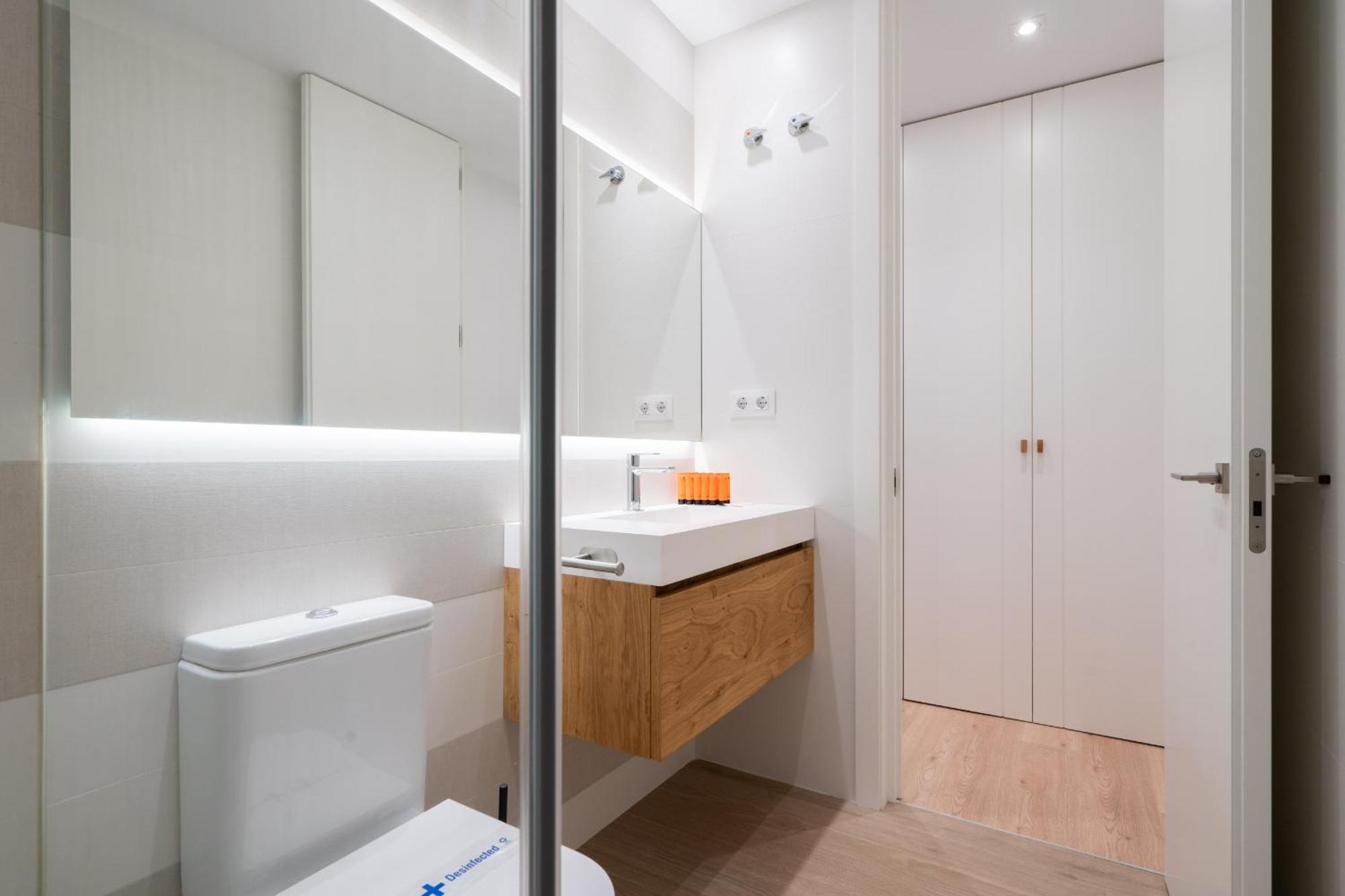 Apartamento Reformado De Lujo En Gran Via Apartment Madrid Exterior photo