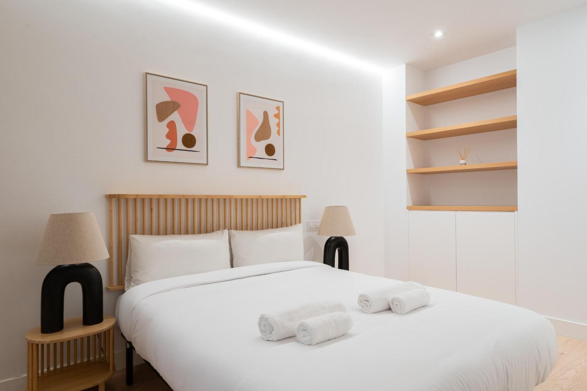 Apartamento Reformado De Lujo En Gran Via Apartment Madrid Exterior photo