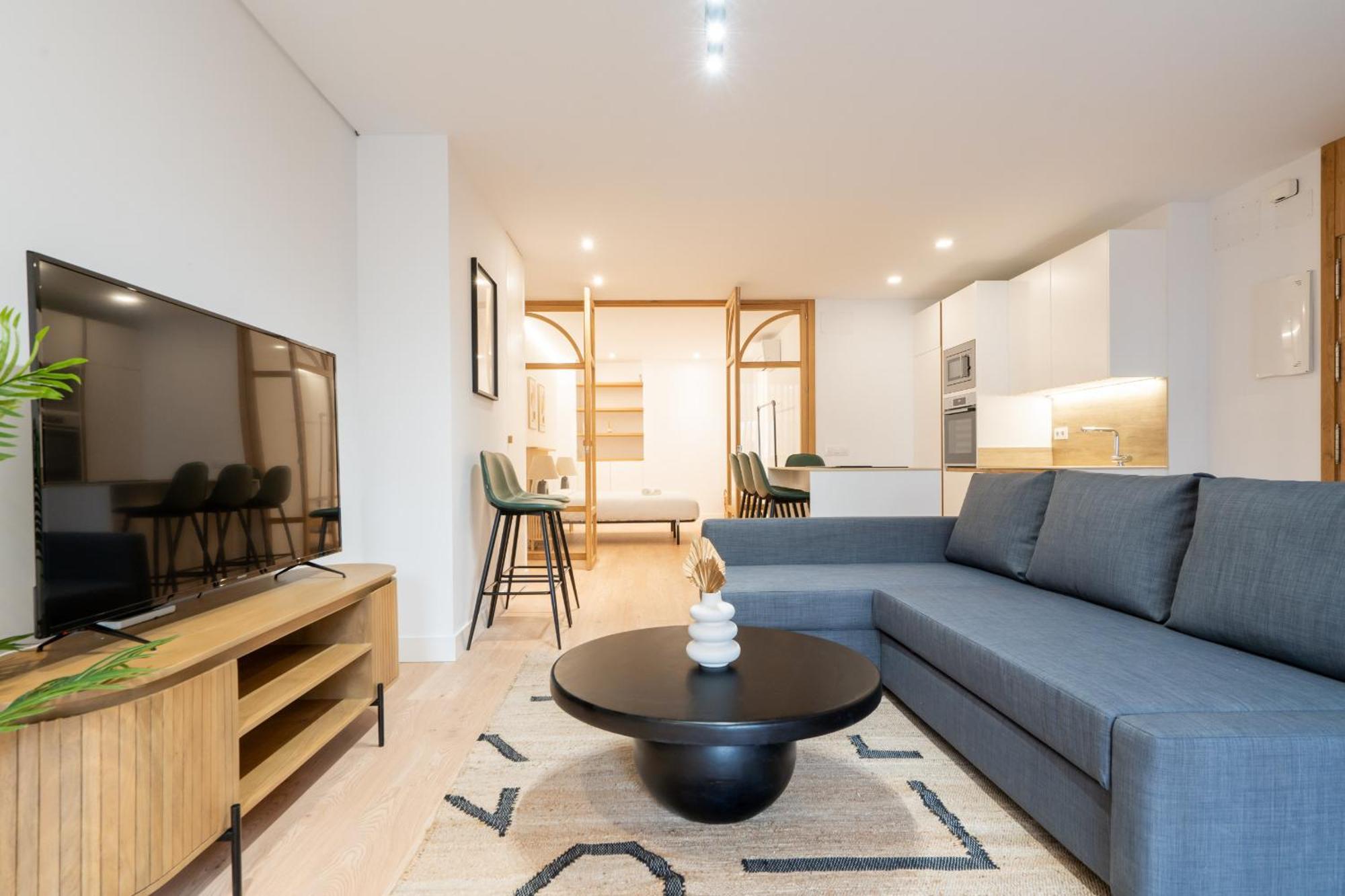 Apartamento Reformado De Lujo En Gran Via Apartment Madrid Exterior photo