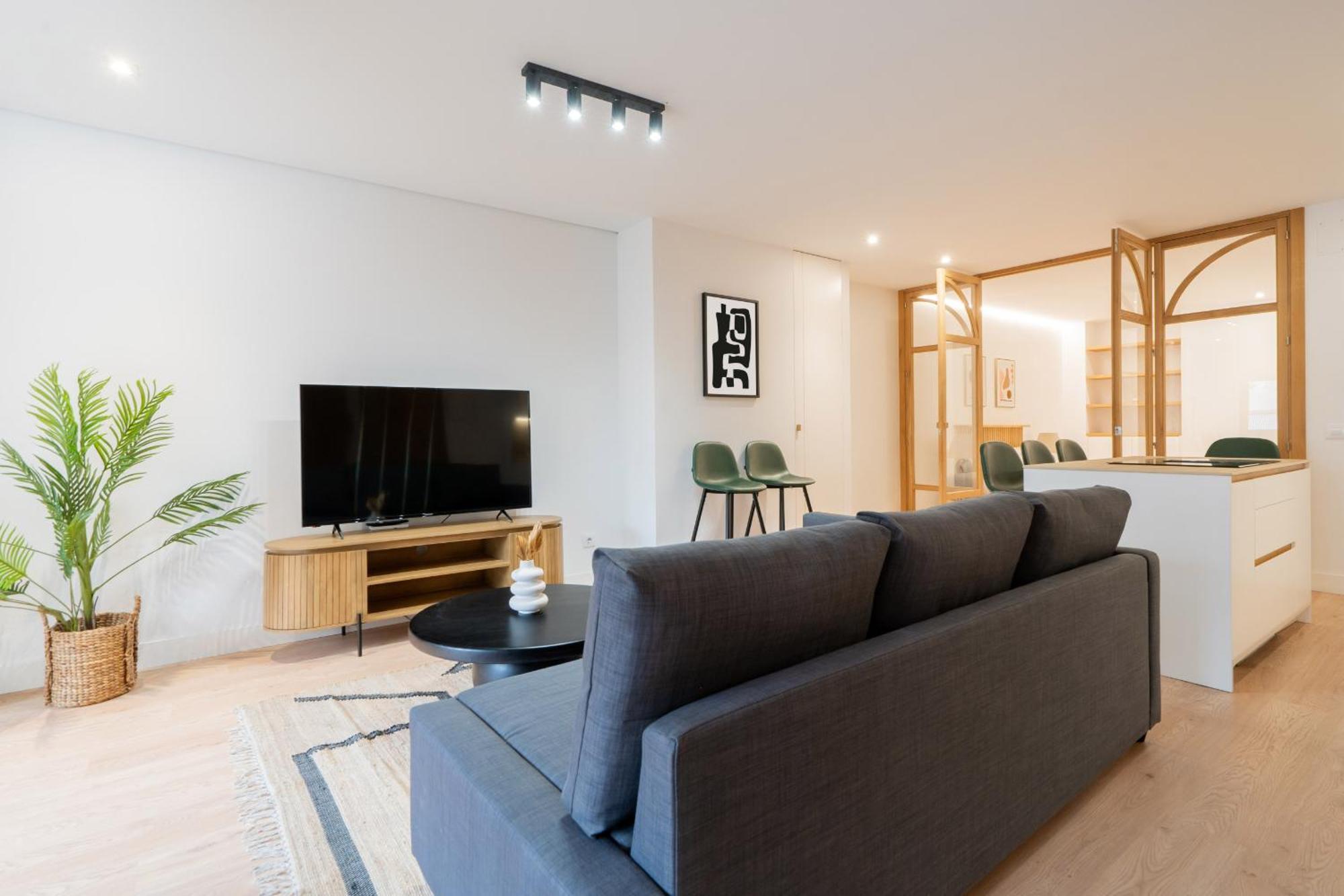 Apartamento Reformado De Lujo En Gran Via Apartment Madrid Exterior photo